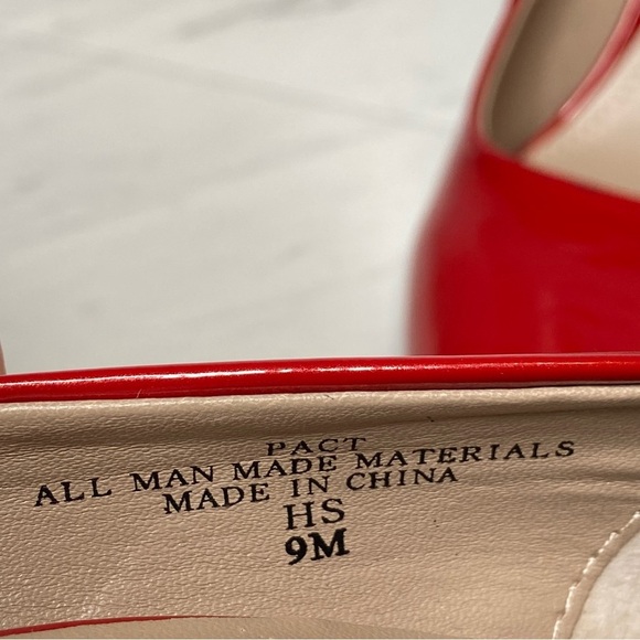 Charles by Charles David Pact Red Pump 9M - Picture 12 of 15